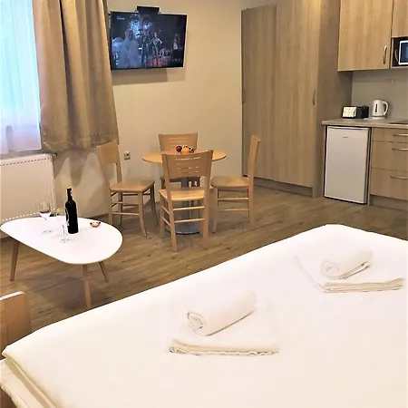 Adela Guest house