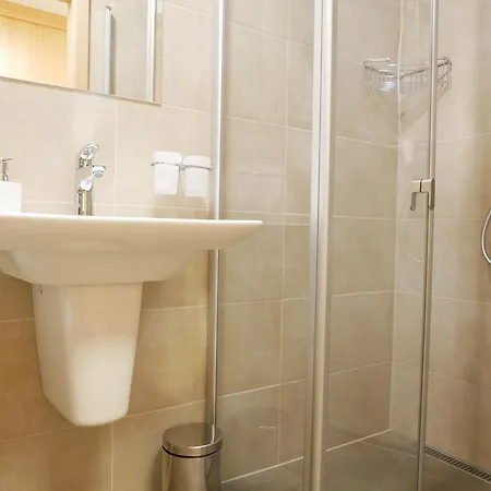 Guest house Adela Roznov pod Radhostem
